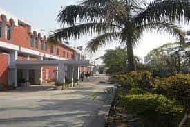 Campus Guru Nanak Khalsa College Daroli Kalan in Jalandar