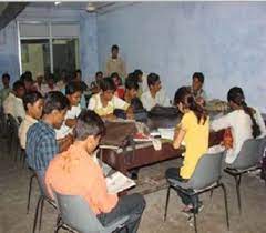 Library Brahmanand College, Kanpur in Kanpur 