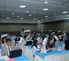 computer lab HL Centre For Professional Education (HLCPE, Ahmedabad) in Ahmedabad