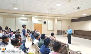 classroom Saffrony Institute of Technology & S.P.B. Patel Engineering College (SIT-SPB, Ahmedabad) in Ahmedabad