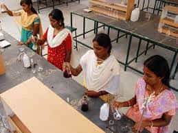Lab  Dr. Nagarathinams College of Education (DR-NCE), Namakkal in Namakkal