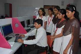 Lab MET’s Institute of Technology, Polytechnic, Nashik in Nashik