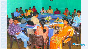 Meeting Room Kushabhau Thakre Patrakarita Avam Jansanchar Vishwavidyalaya in Raipur