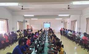 Computer lab Kathir College Of Arts And Science, Coimbatore