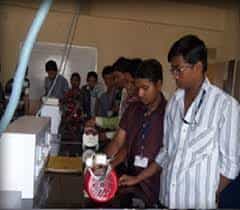Lab  Vidhyadeep Institute of Computer And Information Technology (VICIT), Surat in Surat