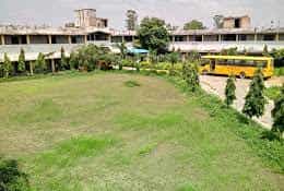 Campus Balram Mahavidyalaya in Prayagraj