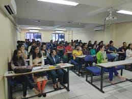 Classroom for Faculty of Commerce ,GLS University (FC-GLSU), Ahmedabad in Ahmedabad