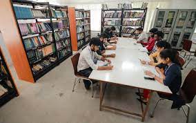 Library Cms College Of Science And Commerce, Coimbatore