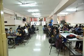 Library of Sydenham College of Commerce and Economics, Mumbai in Mumbai 