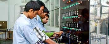 Lab Deccan College of Engineering and Technology (DCET, Hyderabad) in Hyderabad	