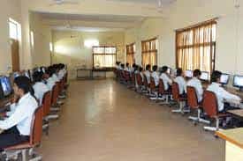 Computer LAb Milestone Institute of Professional Studies (MIPS, Ghaziabad) in Ghaziabad