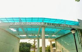 Main Gate Photo Delhi Technological University in North West Delhi	