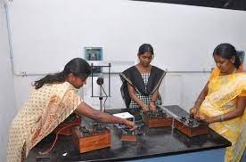 Lab Salem Sowdeswari College (SSC, Salem) in Salem	