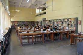 Class Room  Kamala Nehru College ( KNC DELHI ) in New Delhi