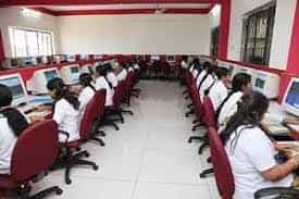 Computer lab  Rajiv Gandhi College of Engineering and Technology (RGCET, Pondicherry) in Pondicherry