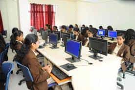 Computer lab Kle Society's Degree College, Bangalore