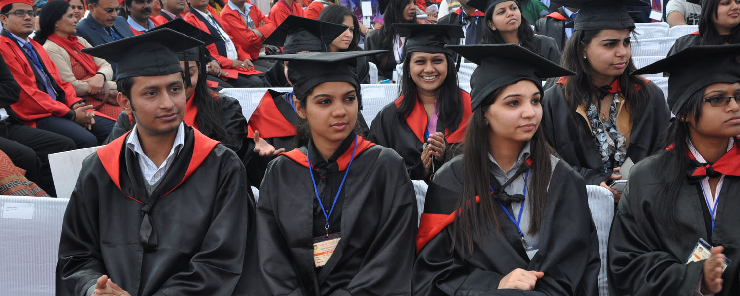 convocation Amity university Gwalior in Gwalior