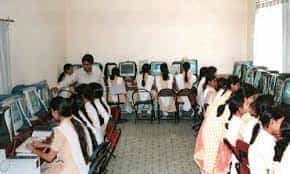 Computer Lab Gandhi T.T College in Bhilwara