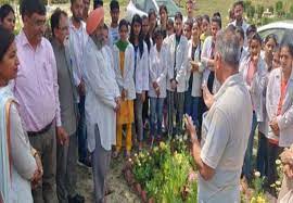 Group Photo Shree Laxminarayan Ayurvedic College in Amritsar	