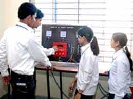 practical class Hindustan Institute of Technology Science and Management (HITSM, Gwalior) in Gwalior