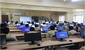 computer lab Government Polytechnic (GP, Bhubaneswar) in Bhubaneswar