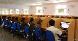 Computer Lab Narasaraopeta Institute of Technology (NIT, Guntur) in Guntur