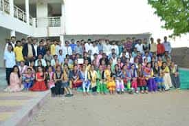 Group Photo for Shree UH Chaudhari Arts and Commerce College (SHUCACC), Banaskantha in Banaskantha