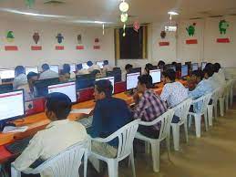 Computer Lab for Tapi Diploma Engineering College, (TDEC, Surat) in Surat