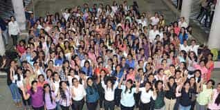 Group photo Usha Mittal Institute of Technology (UMIT, Mumbai) in Mumbai 