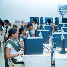 Computer lab Rajamahendri Institute Of Engineering & Technology (RIET, East Godavari) in East Godavari	