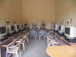 Computer lab Chhatrapati Shivaji Maharaj College of Education - [csmce], Ahmednagar in Ahmednagar