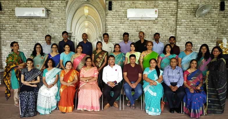 Group Photo S.M.M. Government Girls College Bhilwara in Rajasthan