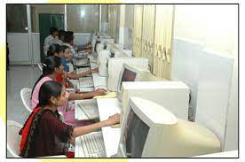 Computer Lab Photo Andhra Muslim College Of Arts And Science, Guntur in Guntur