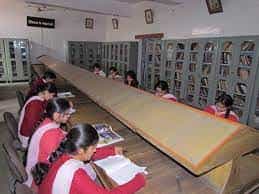 Library Montgomery Guru Nanak College of Education in Jalandar