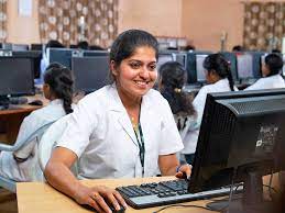 Computer lab  Sri Manakula Vinayagar Polytechnic College (SMVPC, Pondicherry) in Pondicherry