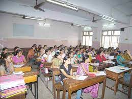 Smt. P.N. Doshi Women's College, Mumbai Classroom