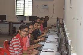 Computer Lab for Ramgarh Engineering College (REC), Ramgarh in Ramgarh