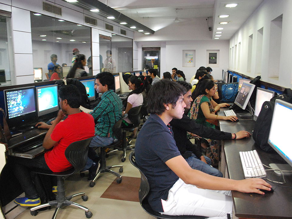 Coputer Lab  Tmi Academy Of Travel, Tourism & Aviation Studies, New Delhi 