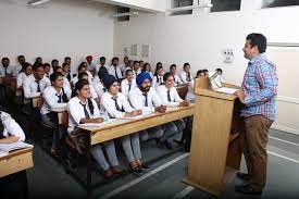 Class room DAV Institute of Engineering and Technology (DAVIET), Jalandhar in Jalandhar