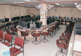 Computer Lab  for Parikh Manilal Baldevdas Gujarati Commerce College, Indore in Indore