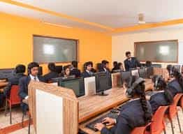 Computer Lab for D. D. Shinde Sarkar College (DDSSC), Kolhapur in Kolhapur