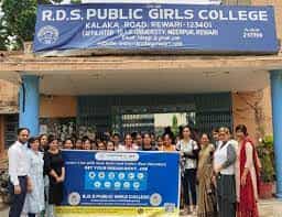 Group Photo R.D.S. Public Girls College in Rewari