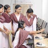 Computer Center of Krishnaveni Degree College, Guntur in Guntur