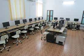 Computer Lab Photo Sri Ramakrishna Mission Vidyalaya College Of Education (SRKVCOE), Coimbatore in Coimbatore