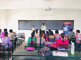 Image for PT Lee Chengalvaraya Naicker College of Engineering and Technology , Kanchipuram  in Kanchipuram