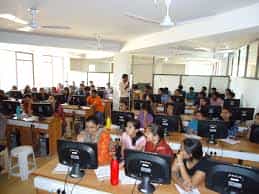 Computer Lab Shankersinh Vaghela Bapu Institute of Nursing (SVBIN), Gandhinagar in Gandhinagar