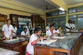Class Room of Sri Venkateswara & Sri Satyadeva Degree Colleg, Gunture in Guntur