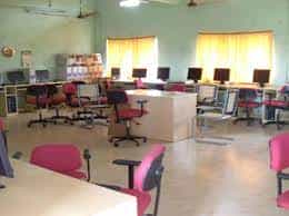 AUCT Computer Lab