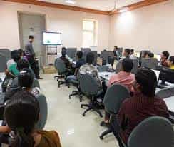 Smart class H. & H.B. Kotak Institute of Science (HHB-KIS), Rajkot in Rajkot