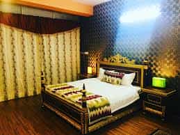 Hotel service Indian Hotel Academy (IHA), New Delhi in New Delhi